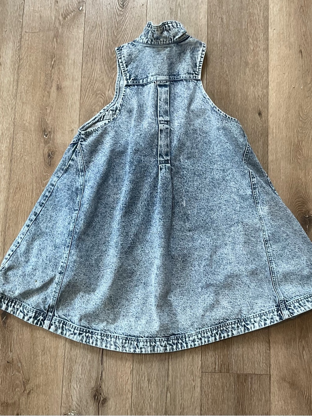 Free People Katie Denim Acid Wash Halter Mini Dress in Light Blue Size Medium - Picture 6 of 14